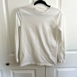 5 for $25! Cherokee White Long Sleeve T-shirt Large